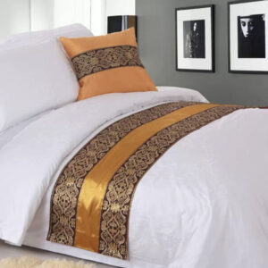Deluxe Hospitality Bed Runner